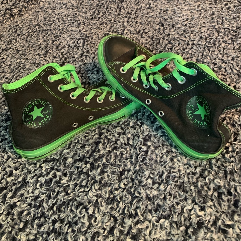 NEW CONVERSE ALL STARS